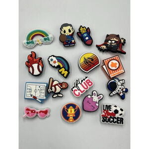 Crocs Jibbitz CHARMS MIXED LOT OF 16 CHARMS SUNGLASSES , SOCCER &MORE/COLLECT